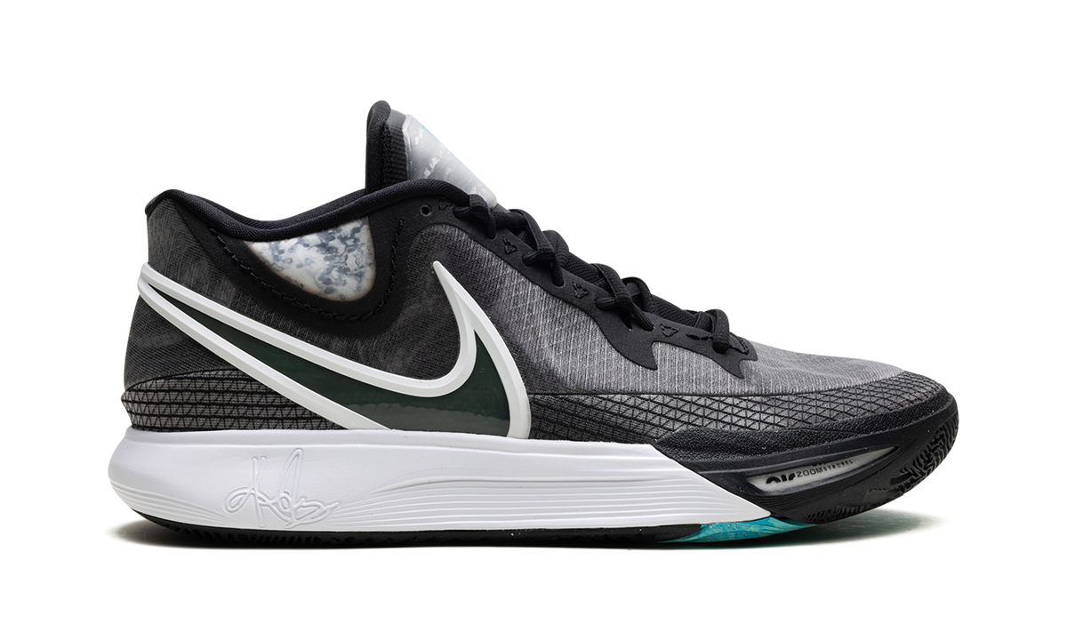 Kyrie 8 "Light Menta" DJ6017 001