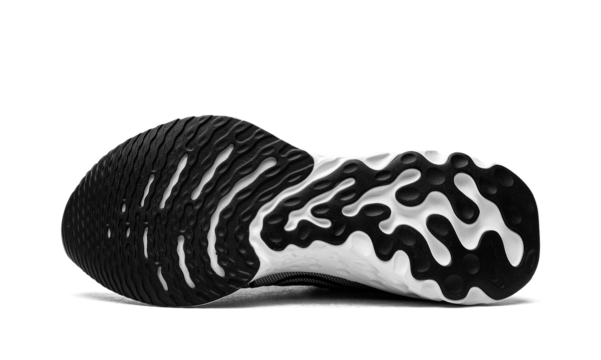 React Infinity Run Flyknit "Black White" CD4371 012