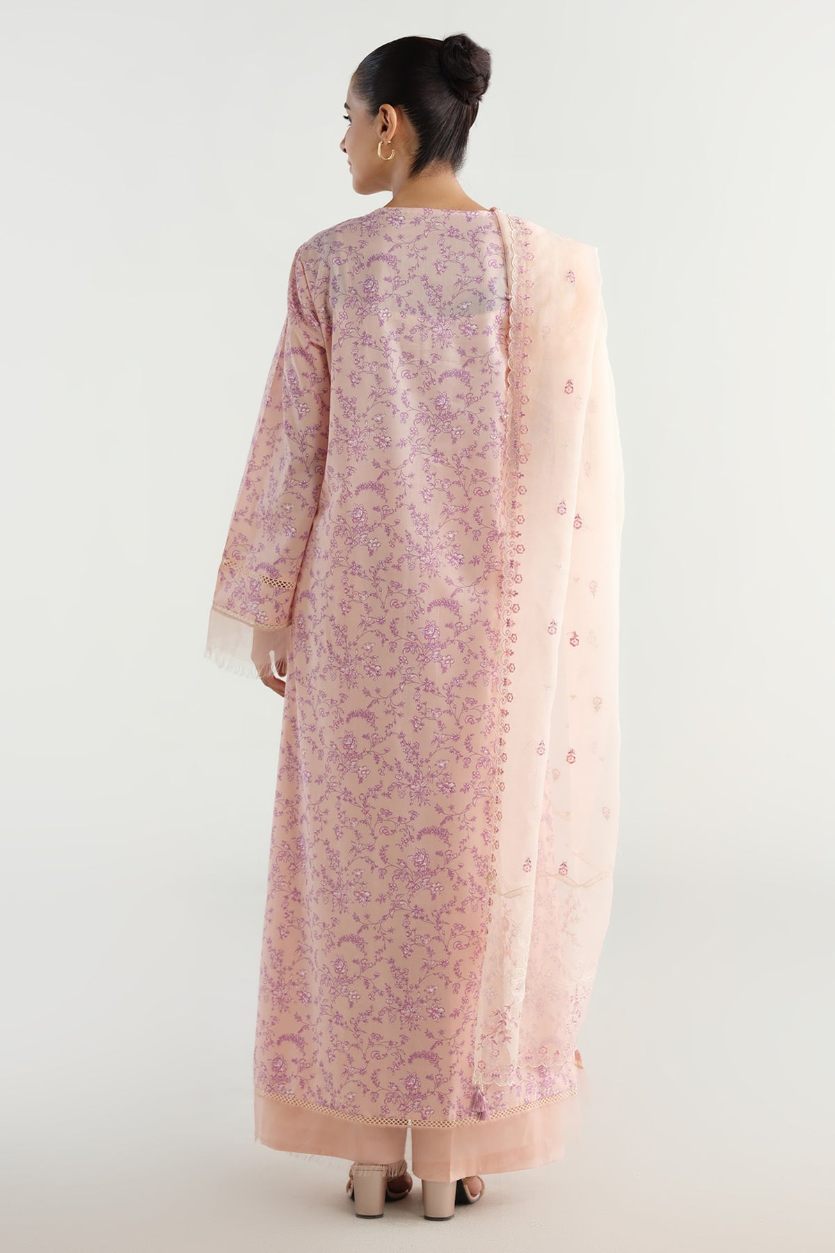 LAWN | EMBROIDERED