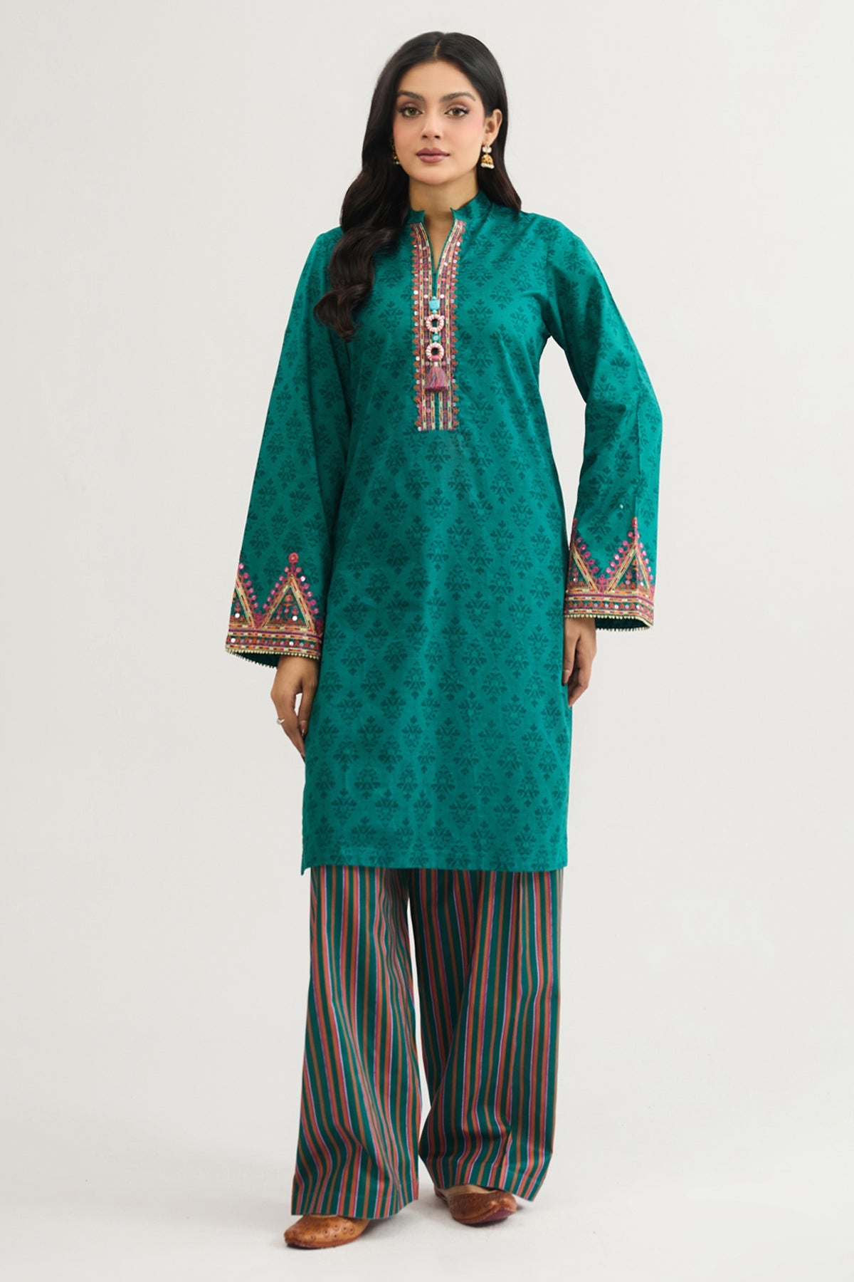 LAWN | EMBROIDERED