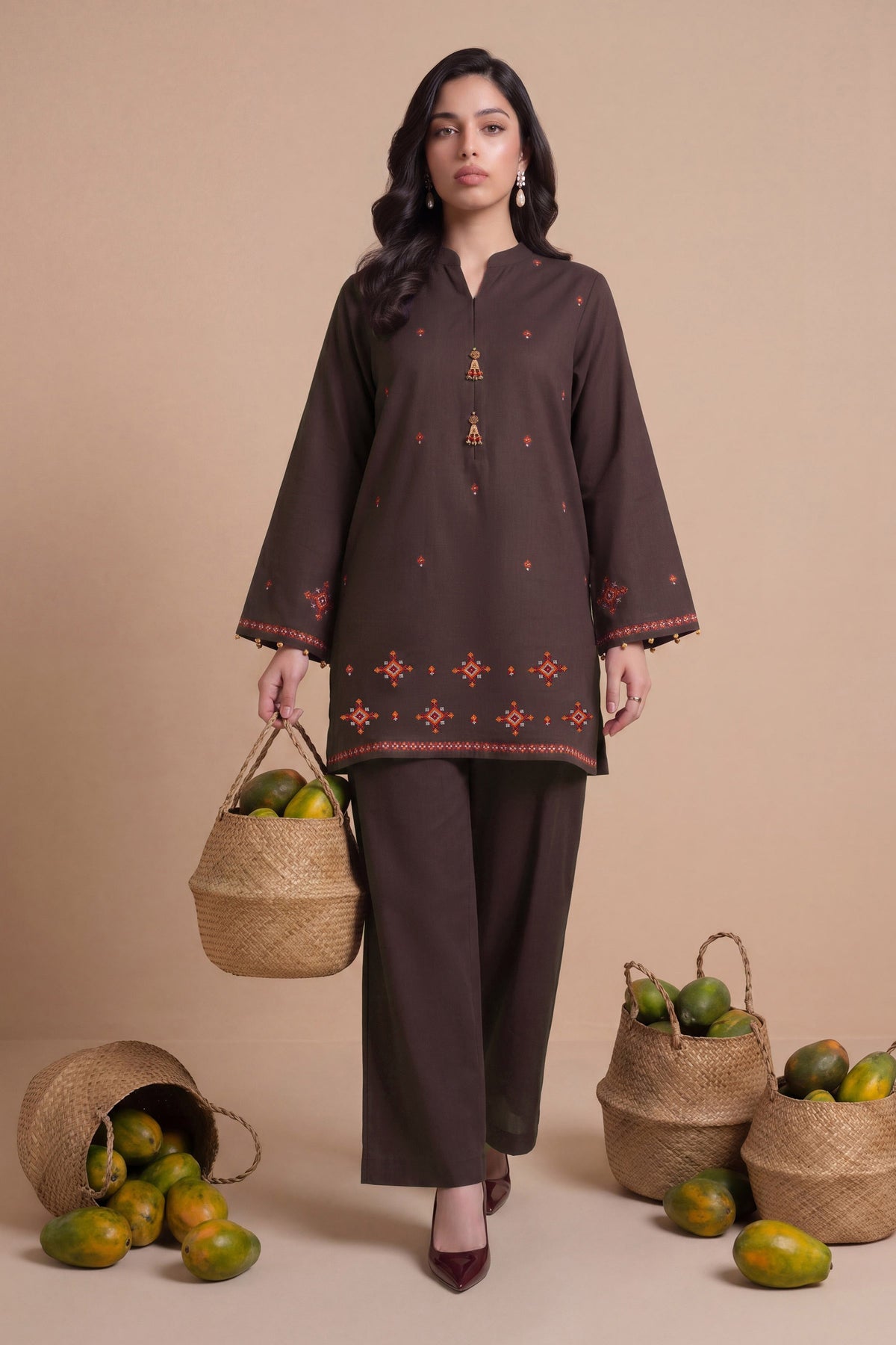 KHADDAR | EMBROIDERED