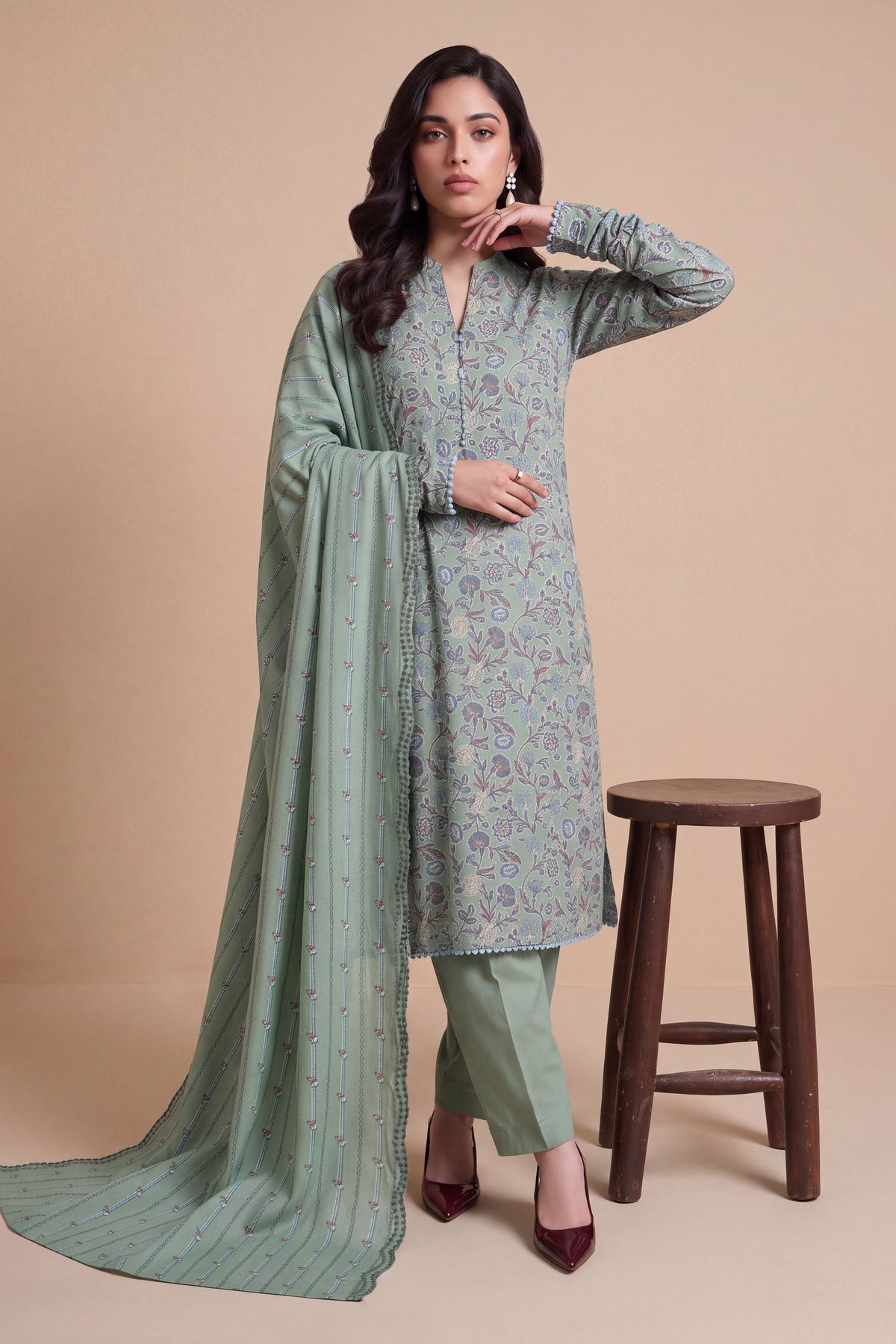 KHADDAR | EMBROIDERED