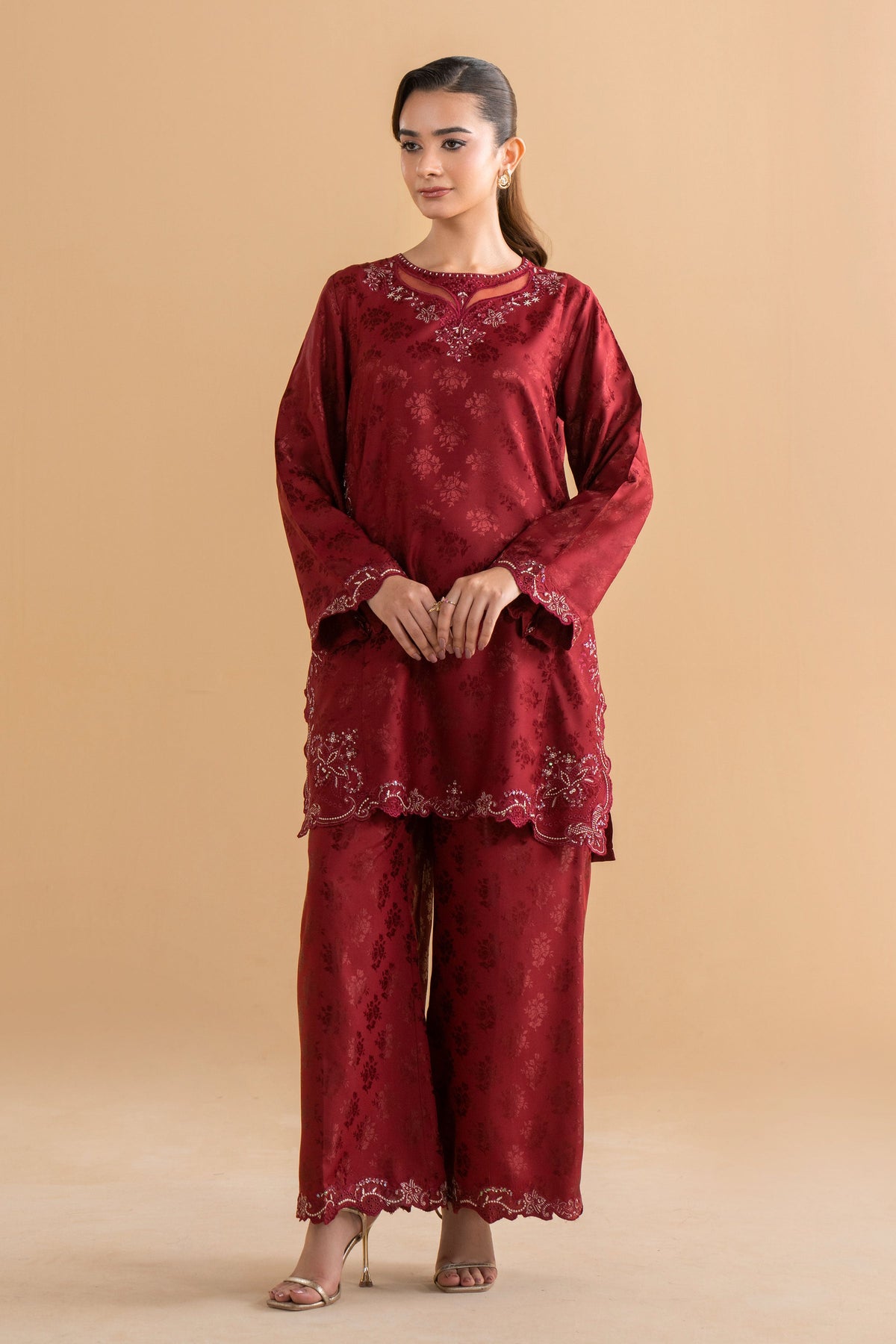 JACQUARD | EMBROIDERED