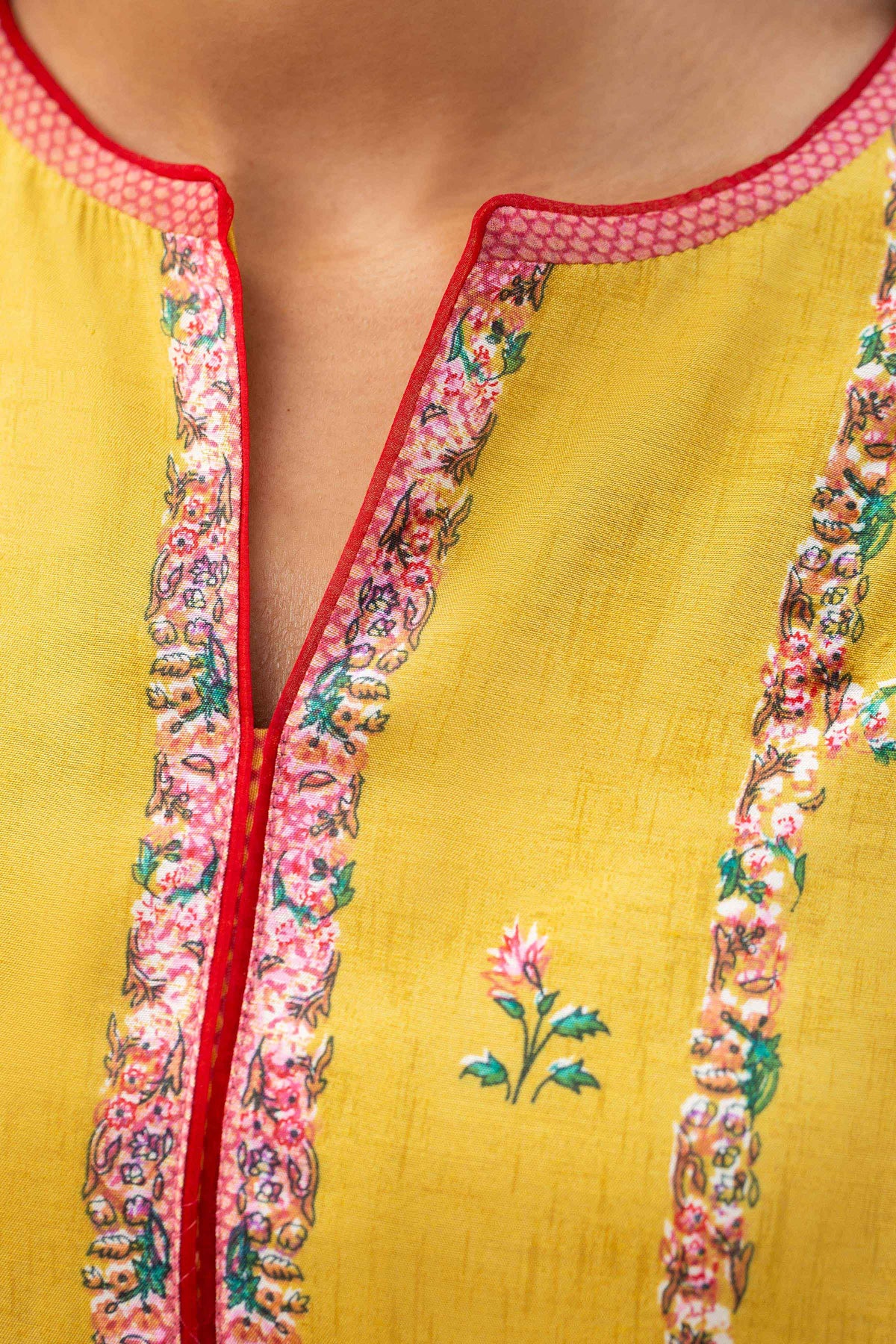 KHADI SILK | HAND SCREEN PRINTED