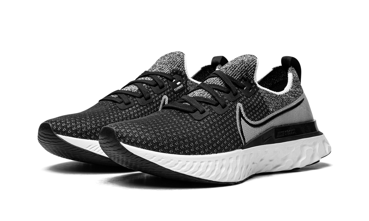 React Infinity Run Flyknit "Black White" CD4371 012