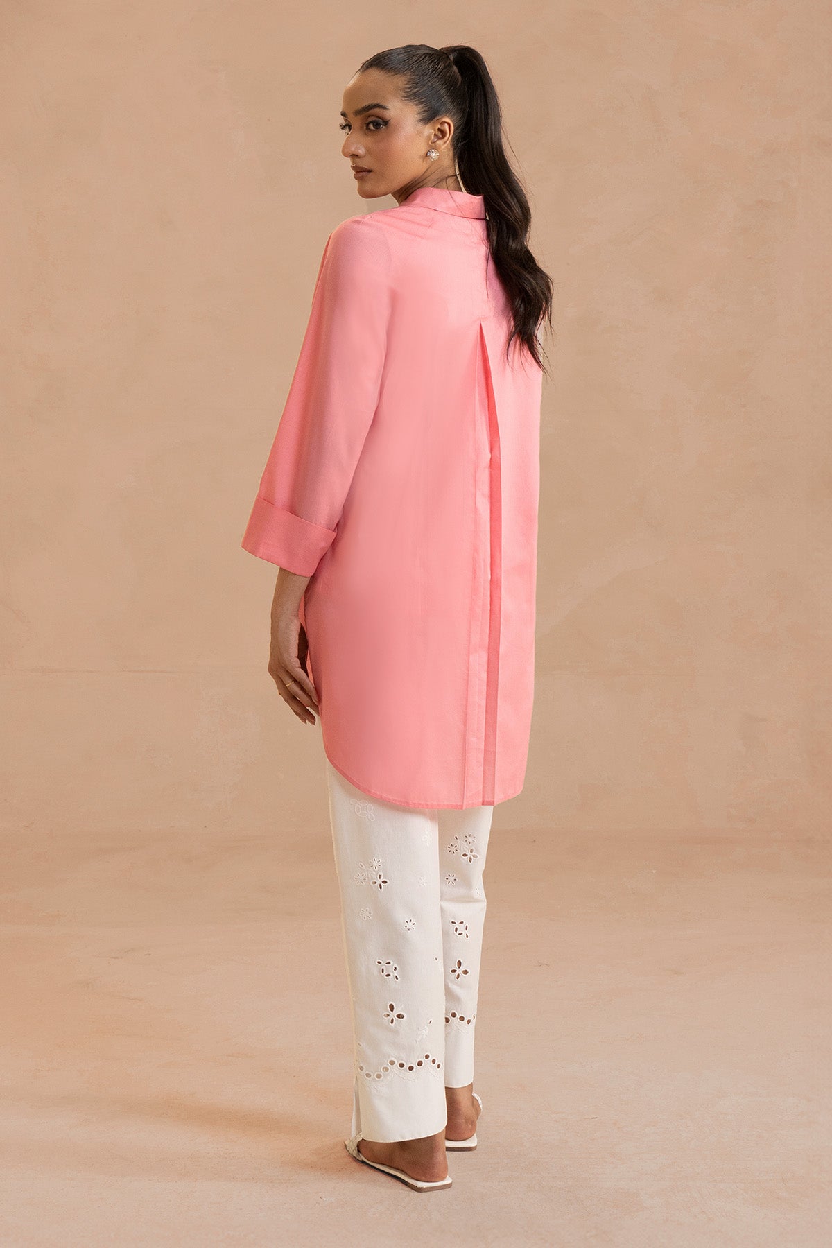 COTTON LAWN  |  SOLID
