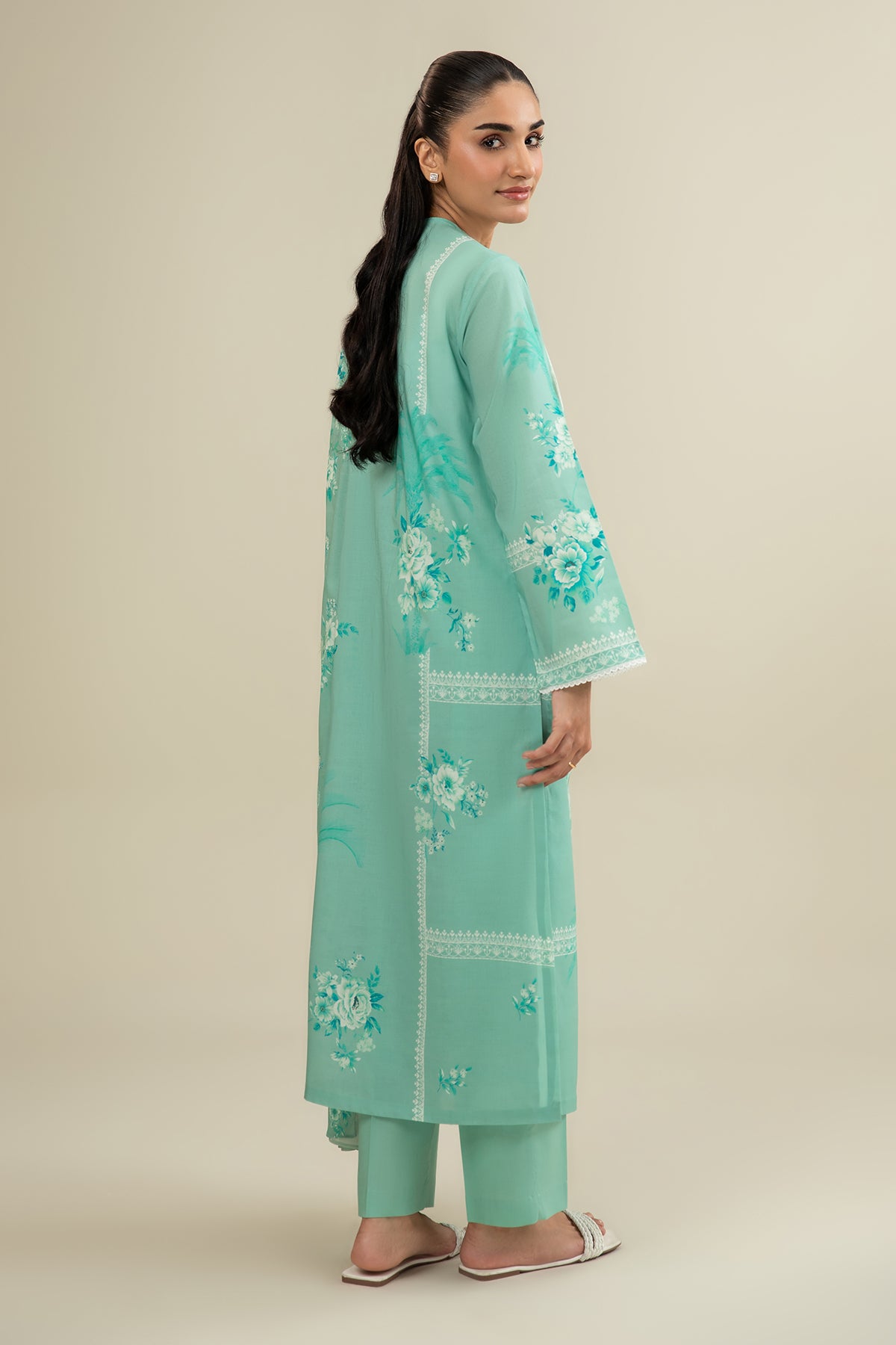 LAWN  |  PRINTED