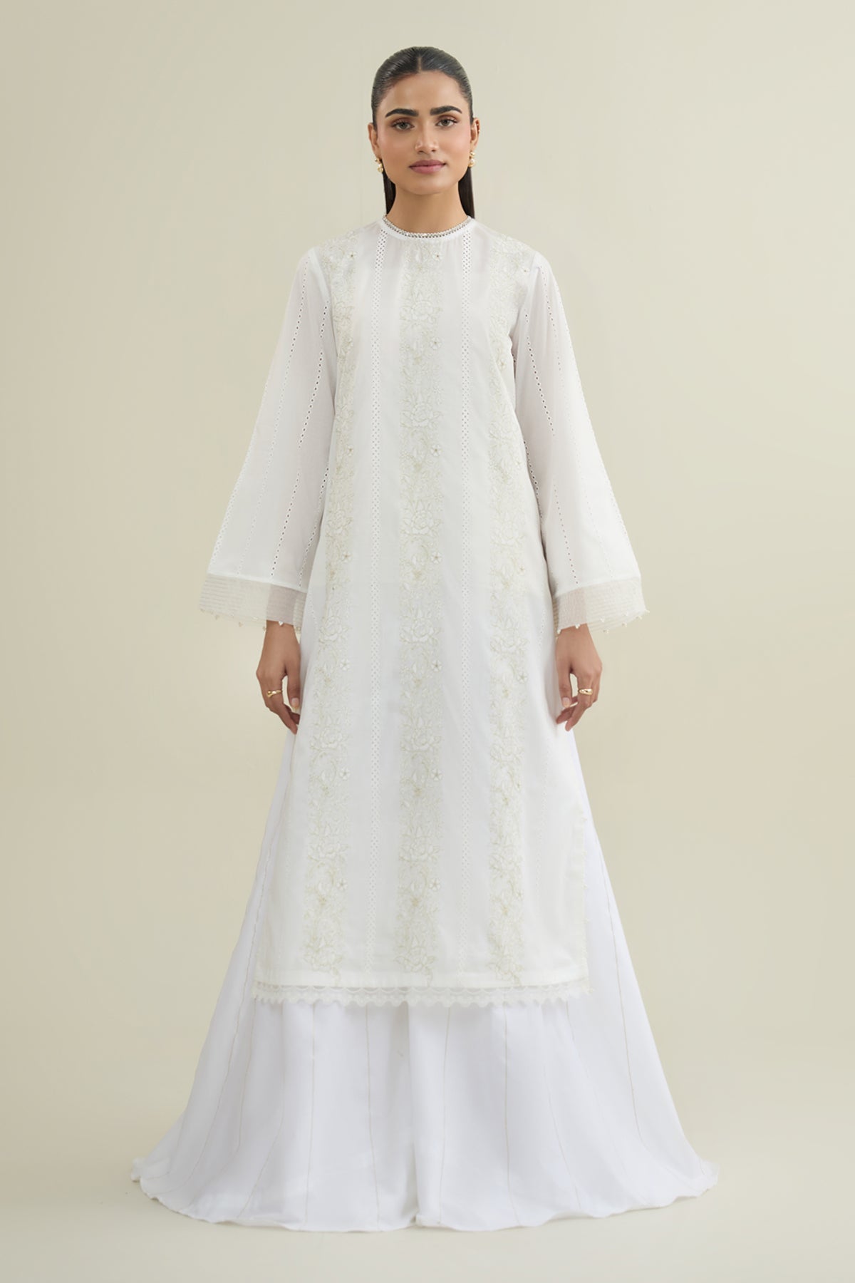 LAWN | EMBROIDERED
