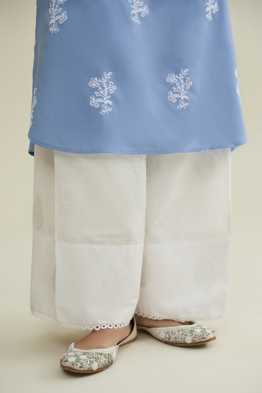 JACQUARD  |  SOLID