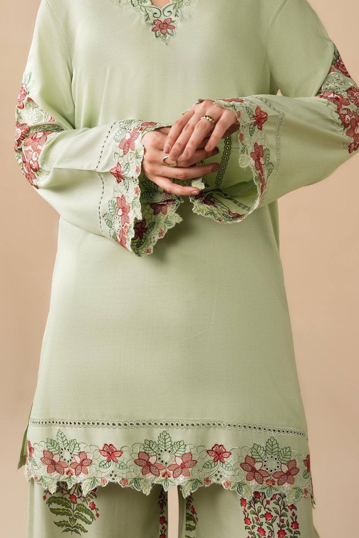 RAW SILK | EMBROIDERED