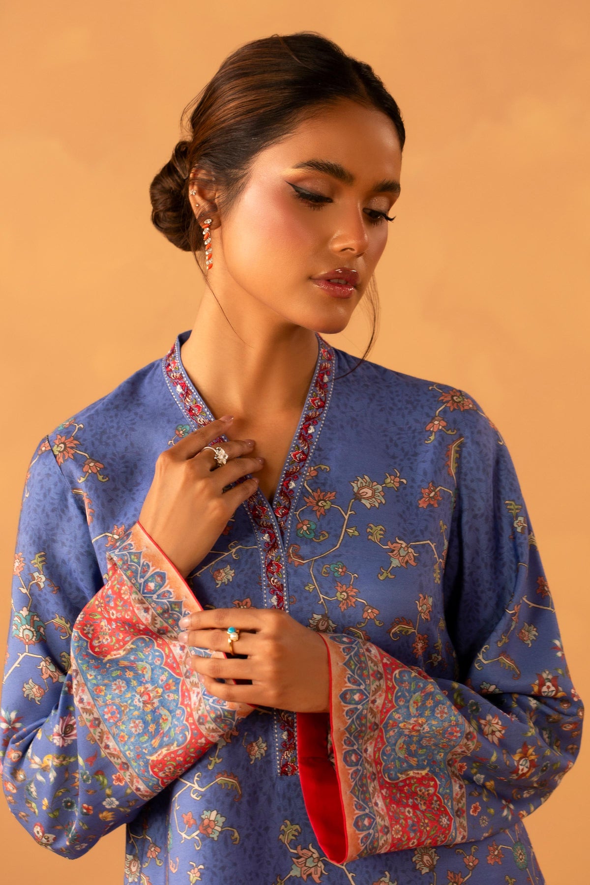 KHADI SILK | EMBROIDERED