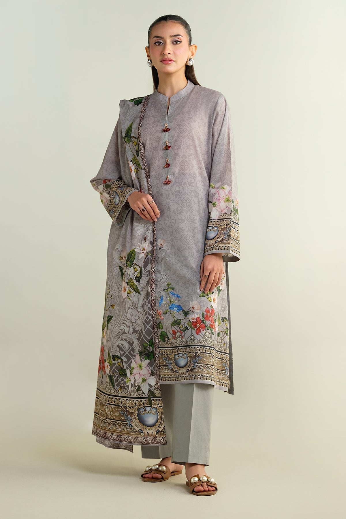 LAWN  |  PRINTED